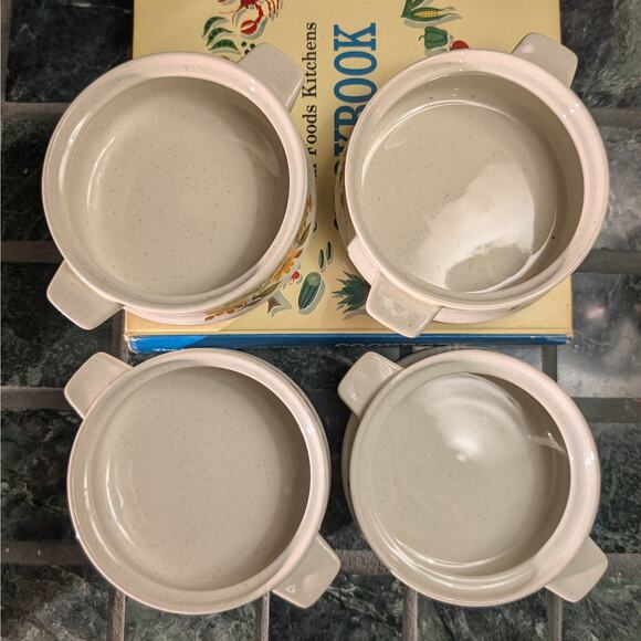 4 Pc 1970s Capri Bake Serve'n Store Stoneware Individual Lidded Casserole Dishes - Picture 8 of 10
